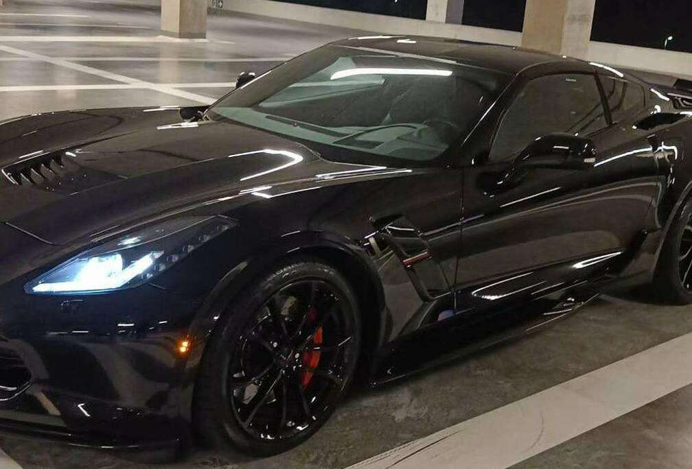 Chevrolet C7 Grand Sport (with Akrapovic exhaust)