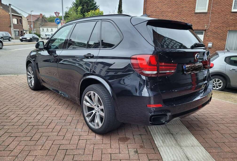 BMW 2.0 dA xDrive25 PACK M