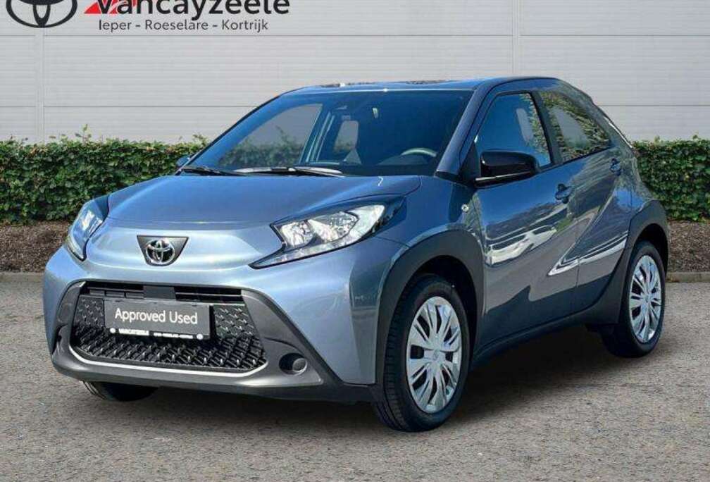 Toyota play+cam+dab+carplay+androidauto
