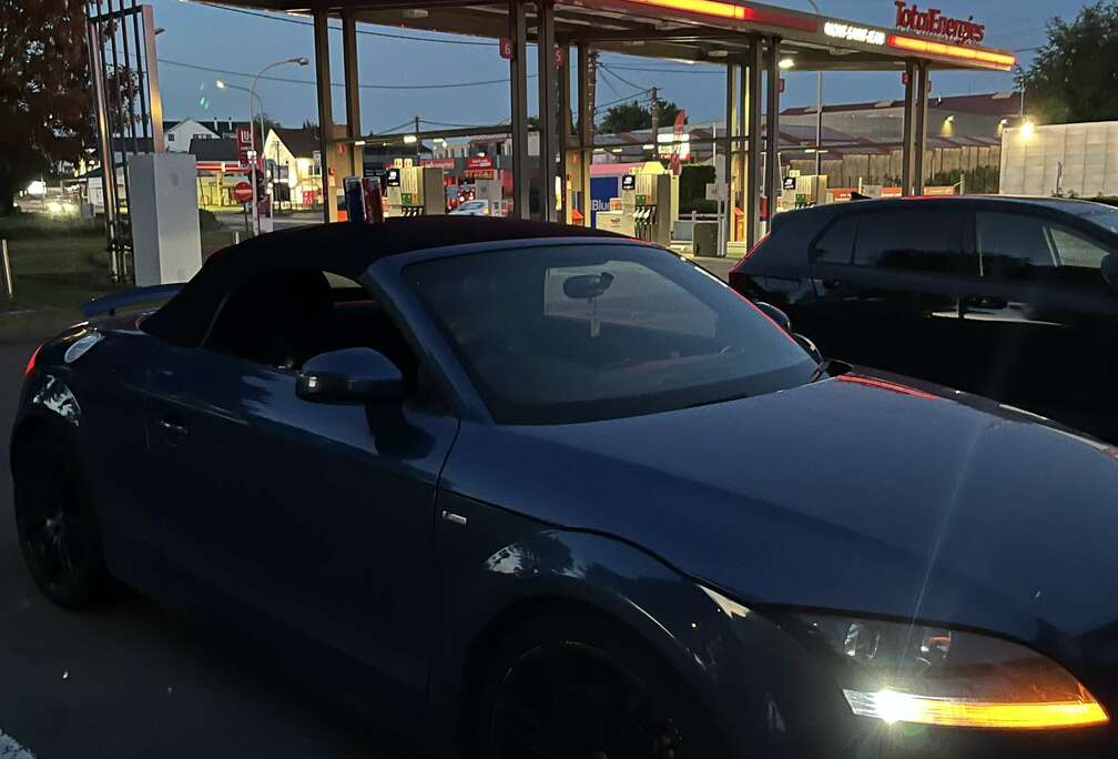 Audi Roadster 2.0 TFSI S tronic