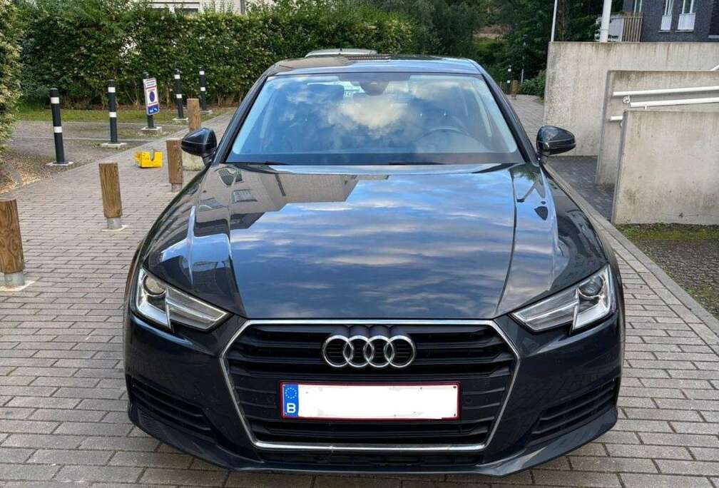 Audi 2.0 TDi ultra Business Edition Design S tron.