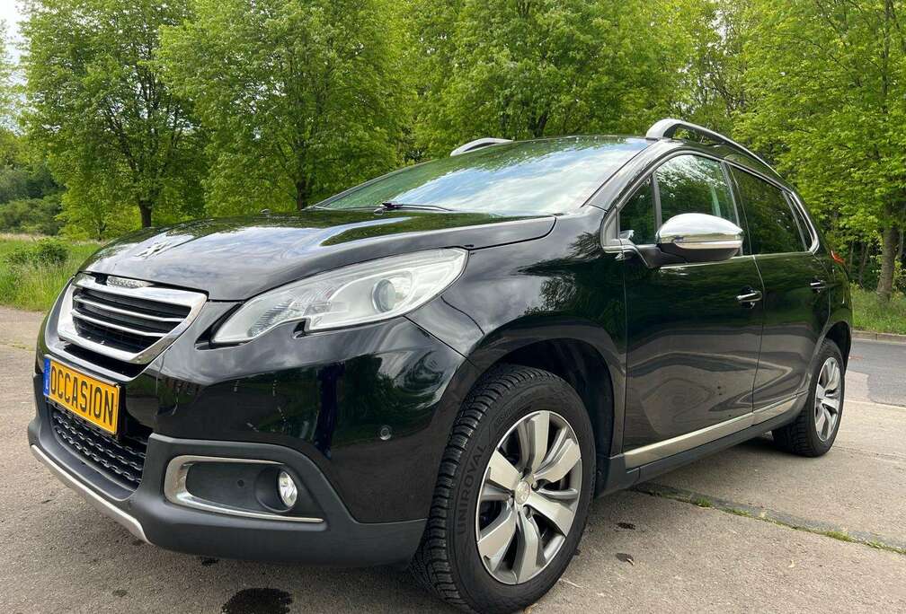 Peugeot 2008 e-HDi FAP 115 STOP Navi Jante Toi Panoramique
