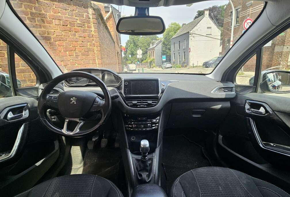 Peugeot 1.2 PureTech Allure S&S (EU6.2)