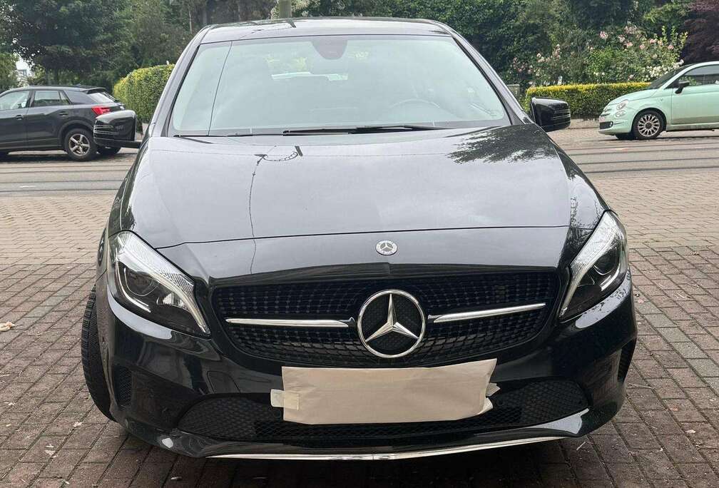 Mercedes-Benz A180