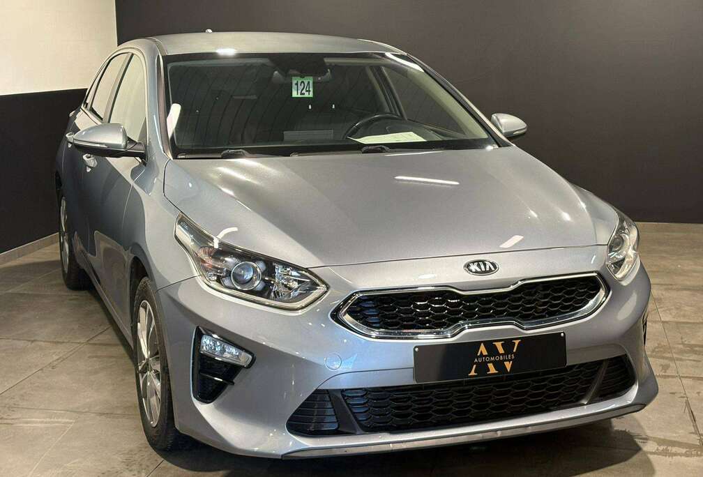 Kia ** 1.6 CRDi ** More ** GPS ** Garantie 12 mois **