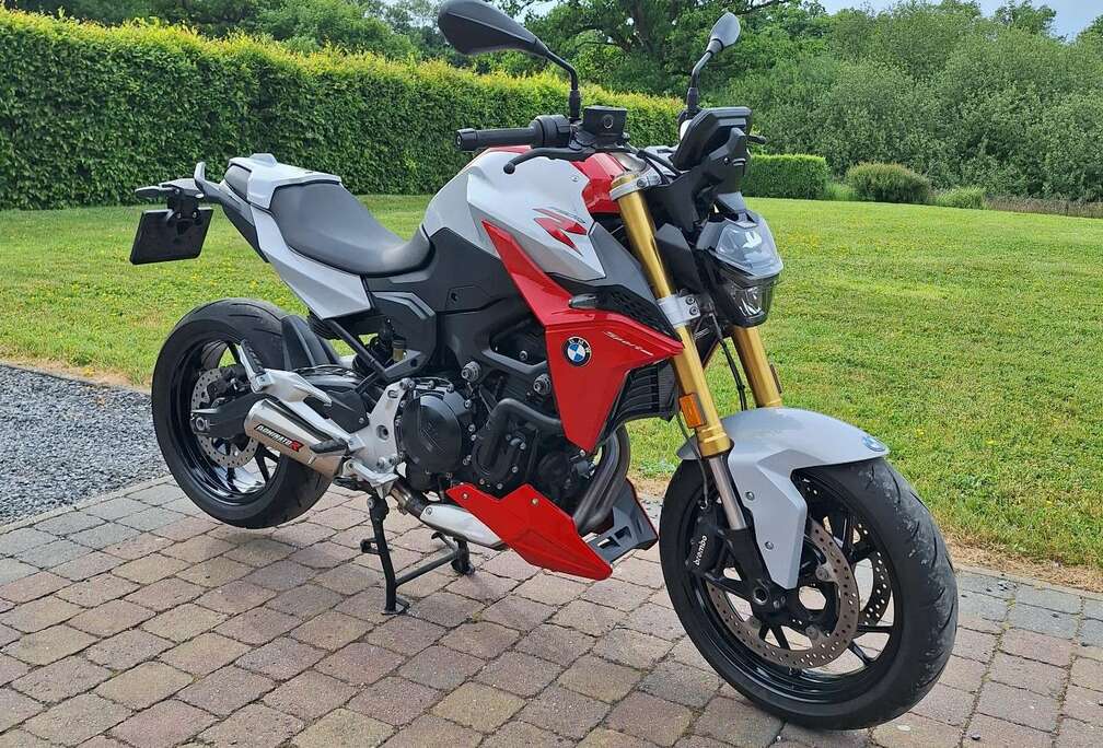 BMW