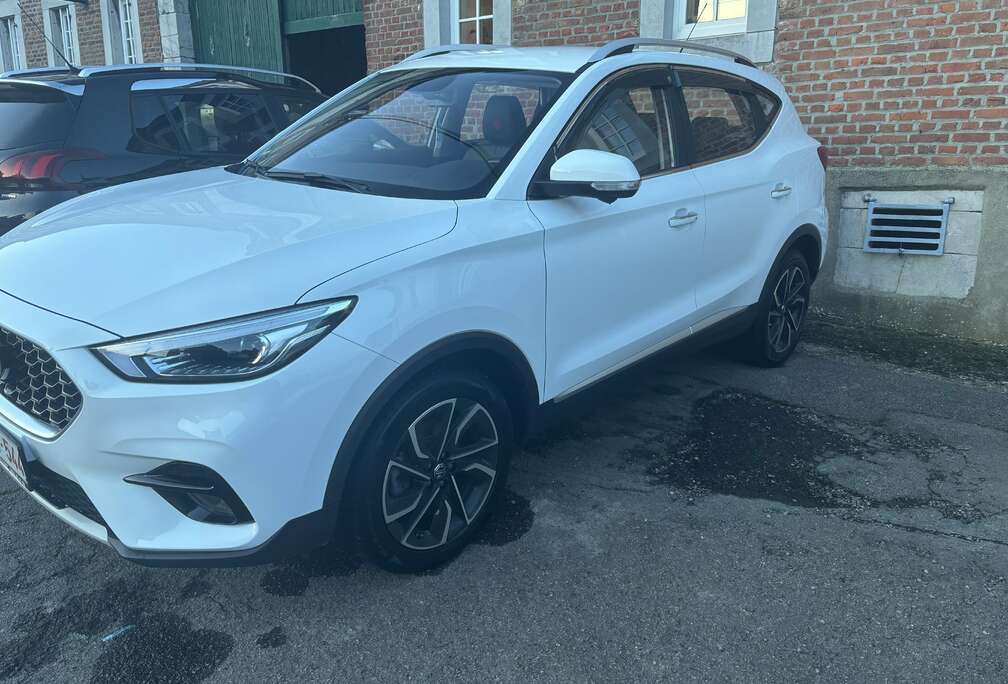 MG 1.0 T-GDi Luxury AT