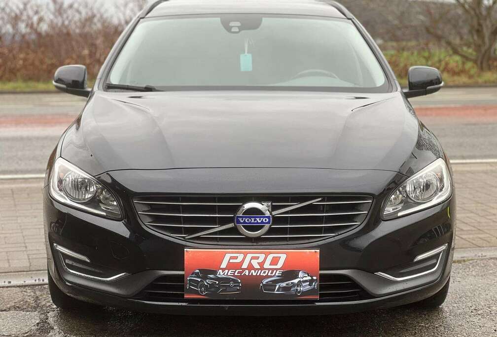 Volvo 1.6 D2*Boite Automatique*Nav*Clim*Cuir*Ve*Re*Vc*Ja
