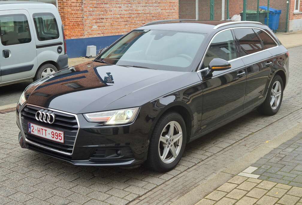 Audi Audi A4 Avant G-Tron 2.0 BENZIN+CNG Automaat 2017