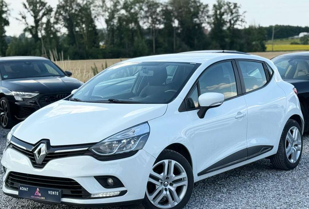 Renault CAPTEUR DE RECUL - GPS - AIR CO - CARNET COMPLET