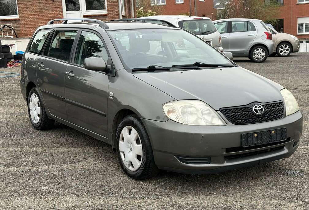 Toyota 1.6i VVT-i 16v Linea Sol