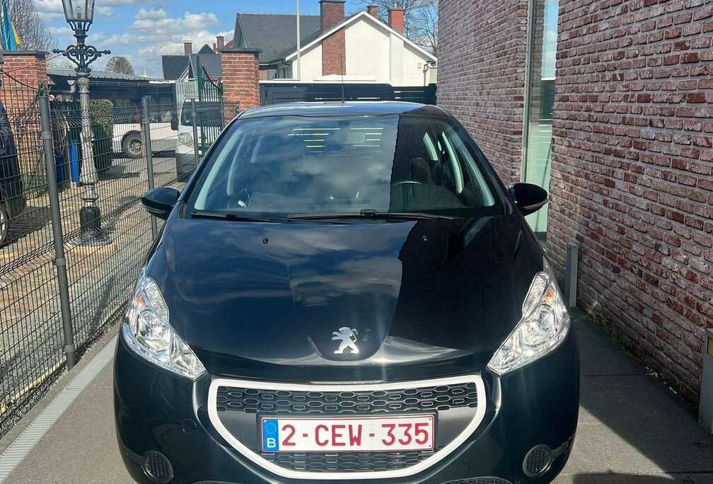 Peugeot 1.0i Like