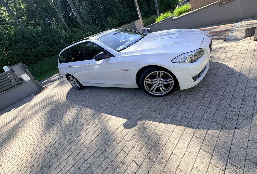 BMW Touring 520dA Start/Stop Full Full Toit Pano
