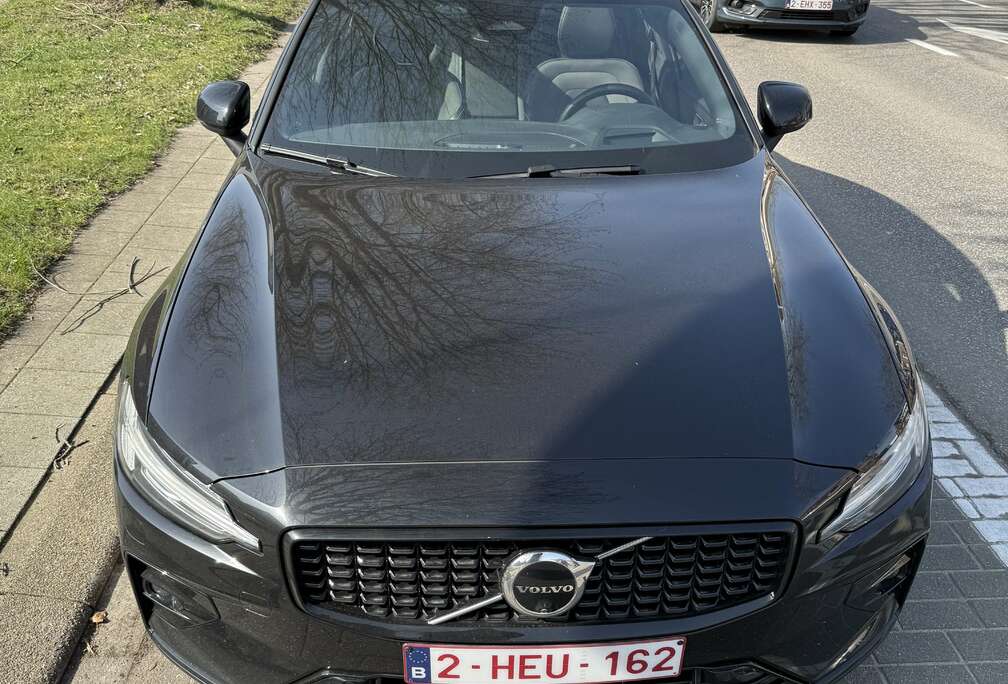 Volvo 2.0 B5 MHEV R-Design Geartronic