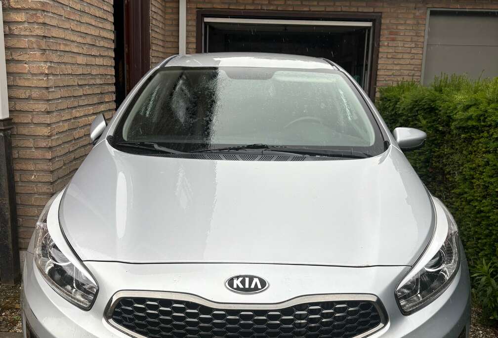 Kia Cees 1.6