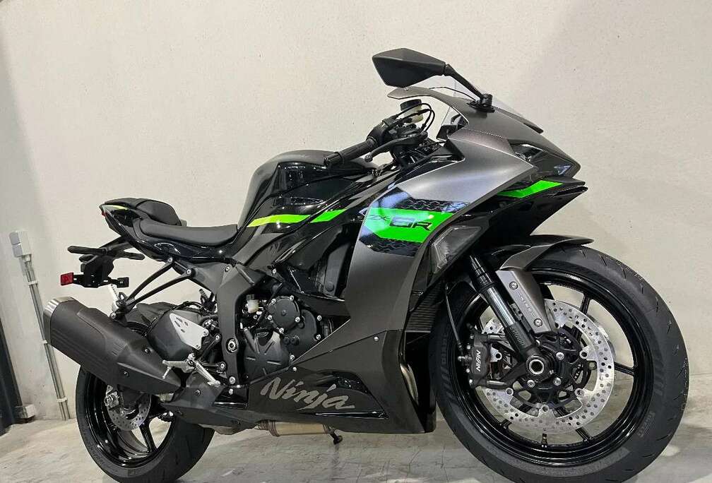 ZX6R MODEL 2026 NU NIEUW OP STOCK