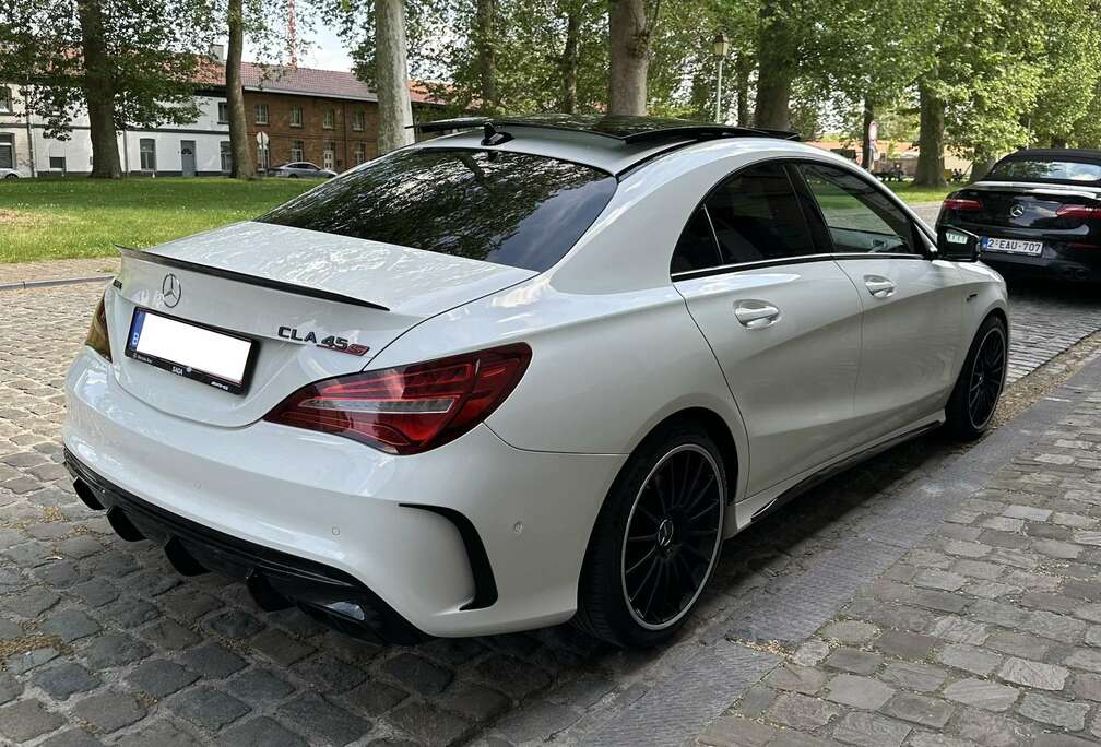 Mercedes-Benz Pack AMG•Automatique•Toit ouvrant•Cuir/Alcantara