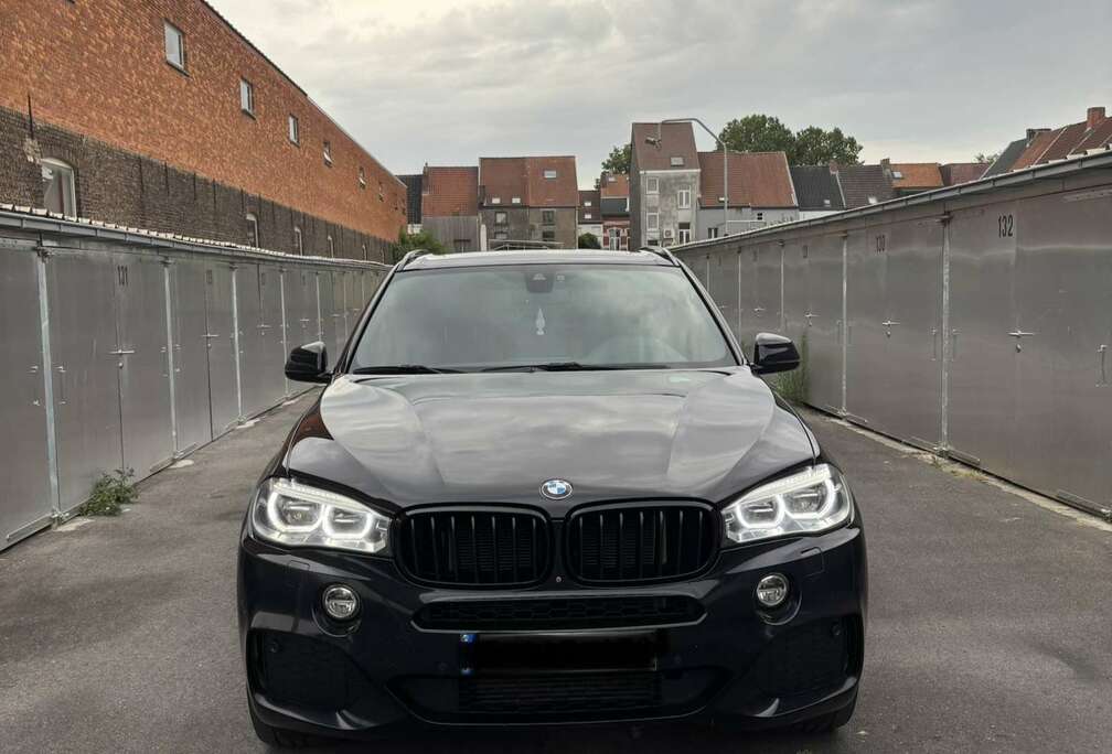 BMW xDrive25d M Pack Full Option