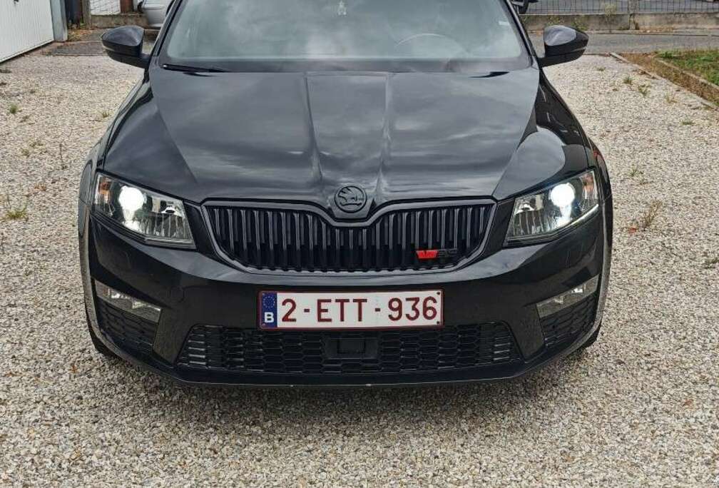 Skoda Combi 2.0 TSI (Green tec) DSG RS
