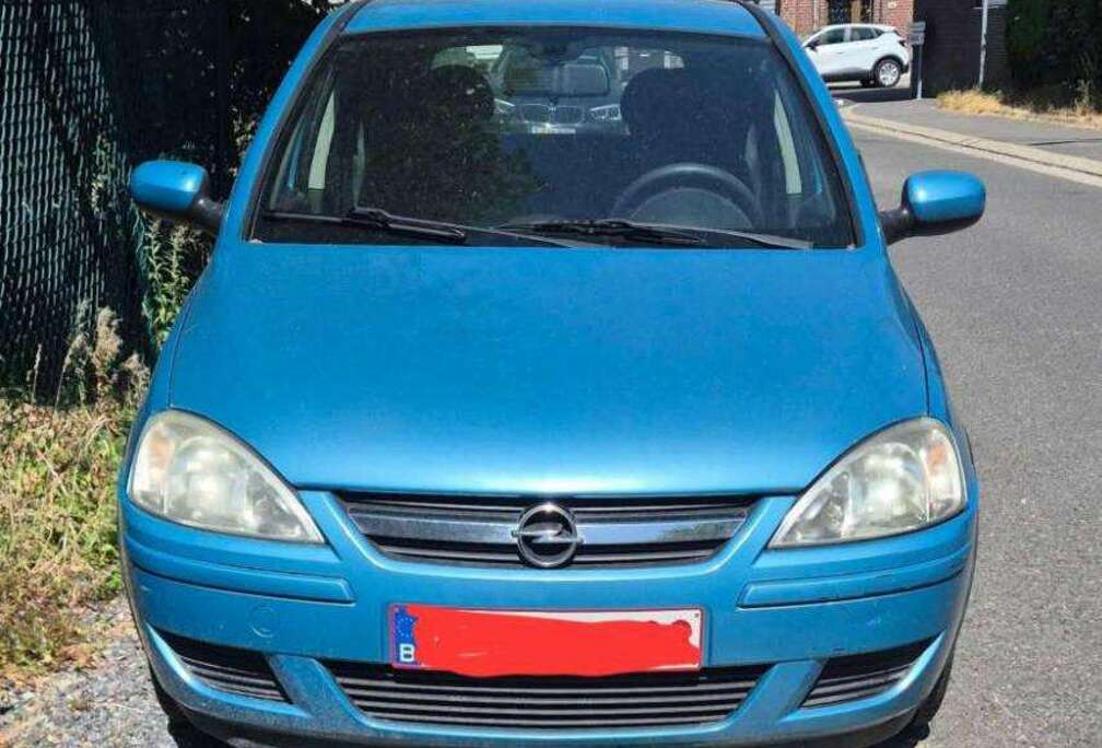 Opel 1.2i XE 16v Edition 2000