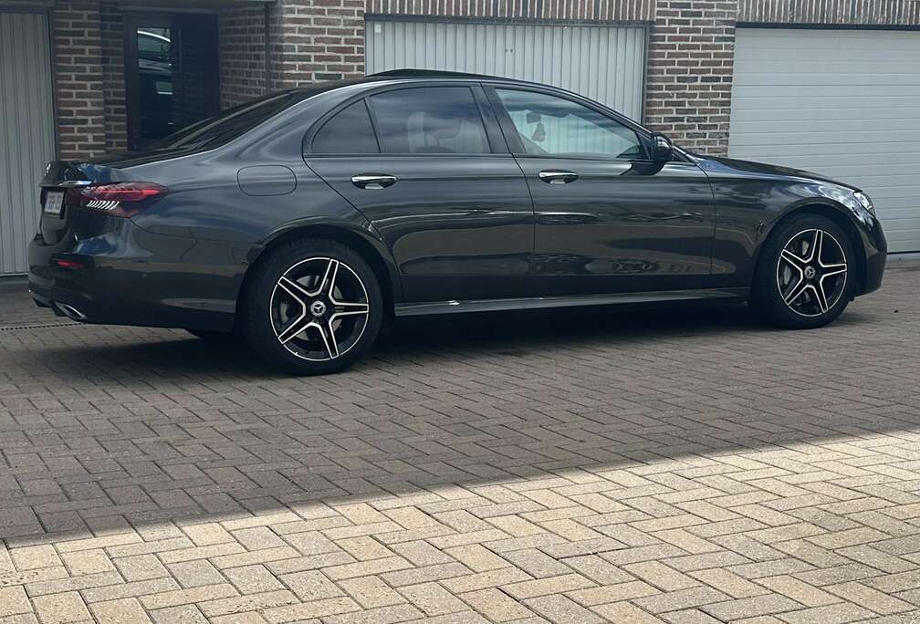 Mercedes-Benz de 9G-TRONIC AMG Line