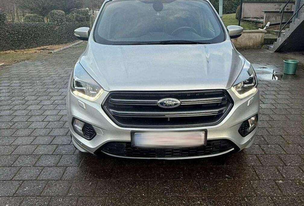 Ford Kuga 1.5 TDCi FWD ST Line PS