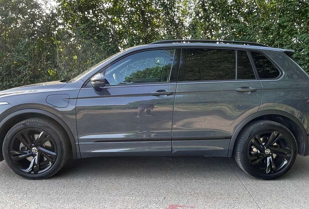 Volkswagen Tiguan eHybrid 1.4 R-Line OPF DSG 180 kW PRIX TVAC