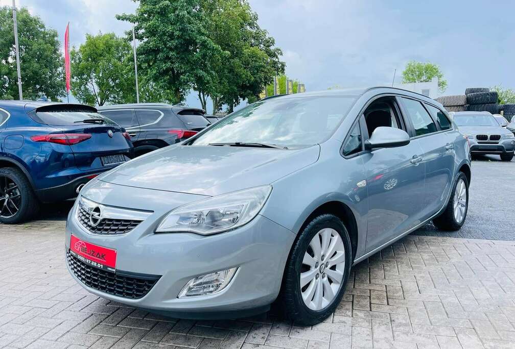 Opel 1.7 CDTI DPF Sports Tourer Edition