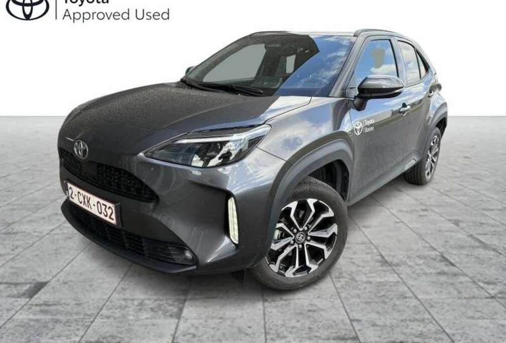 Toyota 1.5 Hybrid 130PK Dynamic Plus + Executive Pack