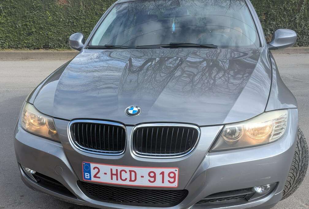 BMW 318i