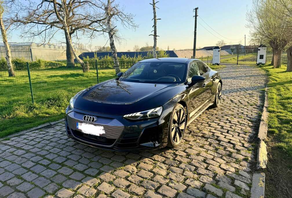 Audi 93.4 kWh 60 Quattro