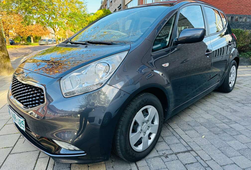 Kia Venga 1.4i Lounge AIRCO GPS CAMERA 6500€