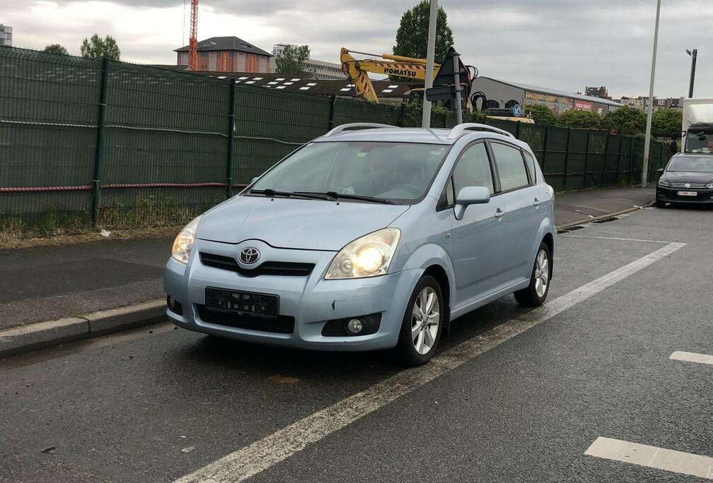 Toyota 2.2 Turbo D4D 16v Linea Sol Tech P. DPF