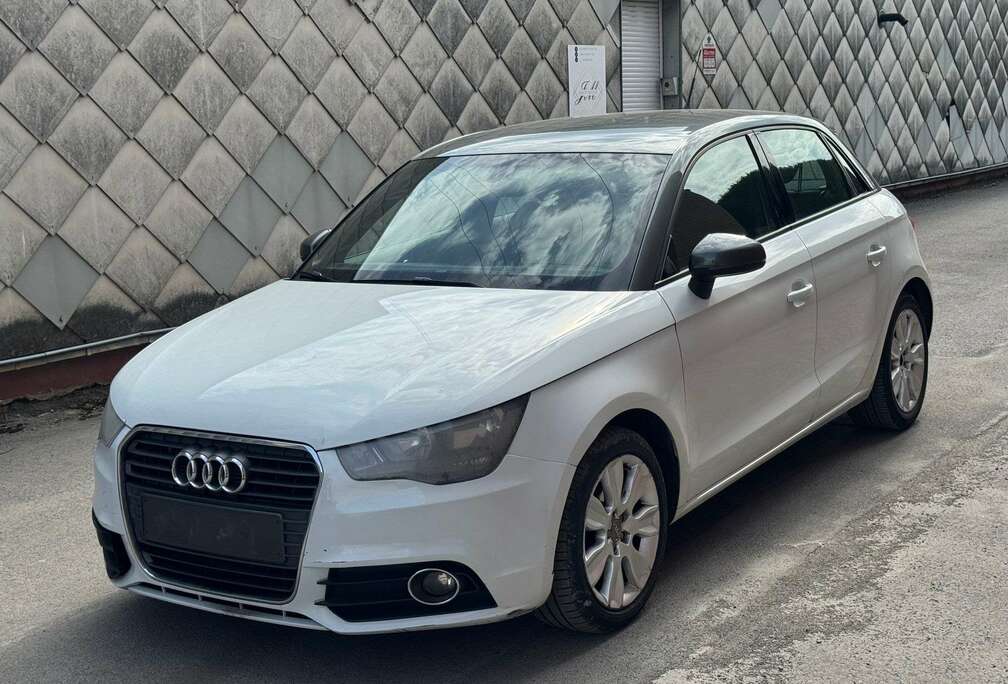 Audi Sportback//90 Ch//2012//284.189km