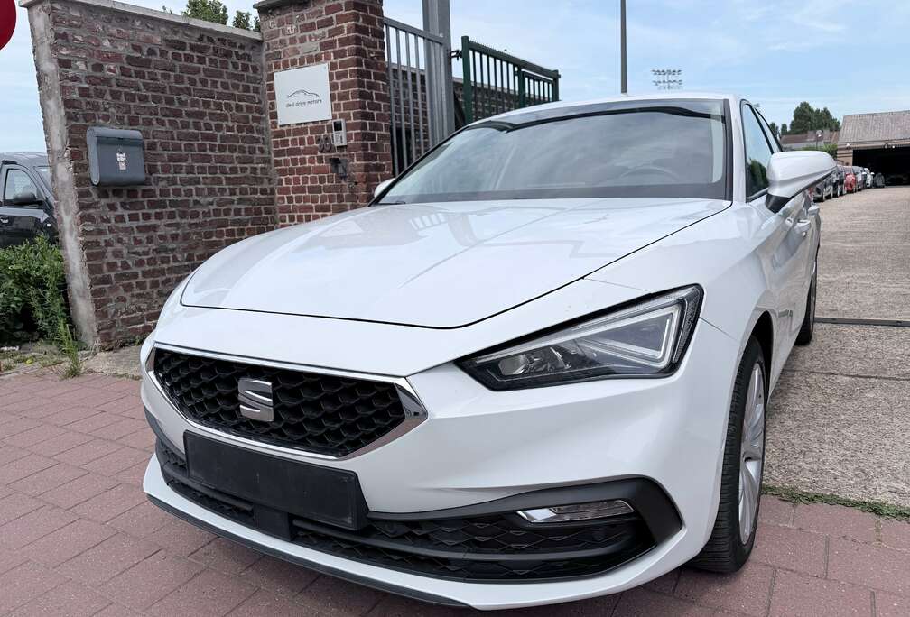 SEAT 2.0 TDI AUTOMAAT | Apple CarPlay | Camera | Cruise | Leder