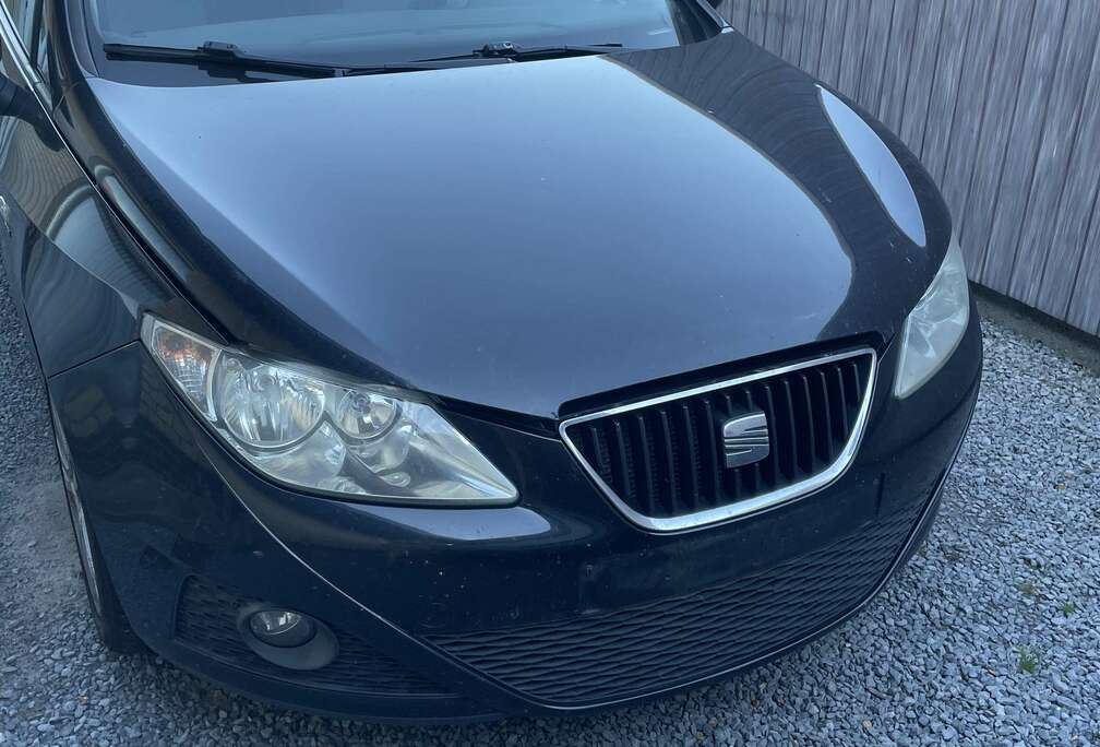 SEAT 1.6 CR TDi Style DPF