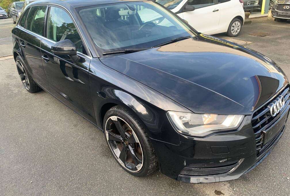 Audi A3 Sportback 1.6 TDi Attraction