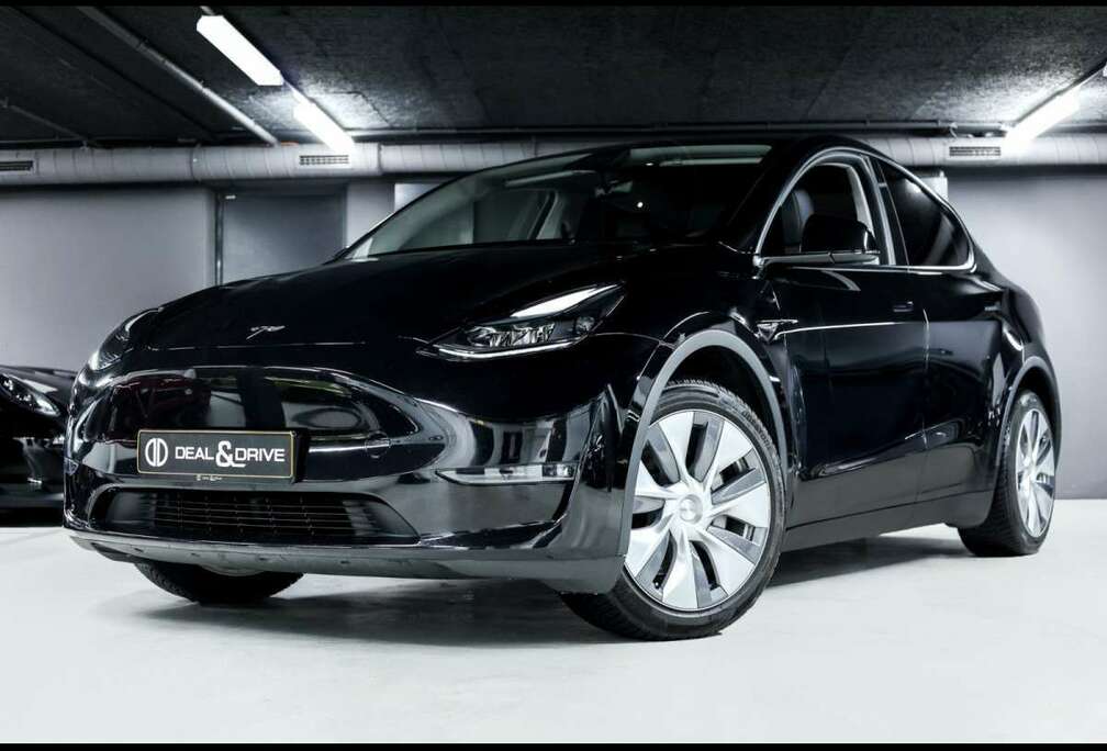 Tesla Y LONG RANGE DUAL MOTOR AWDPANOAUTOPILOTKAM