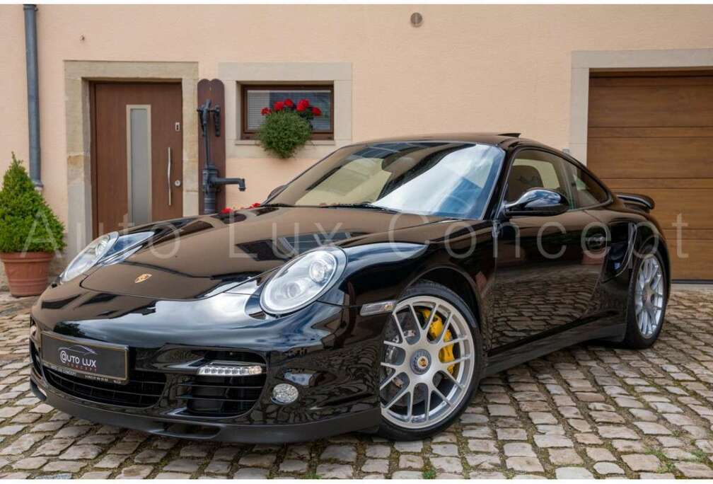 Porsche 911 Turbo Schaltgetriebe/PCCB/Alle Lederpakete