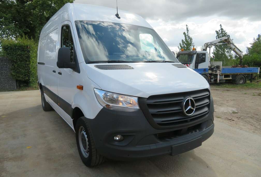 Mercedes-Benz 317cdi - A2H2