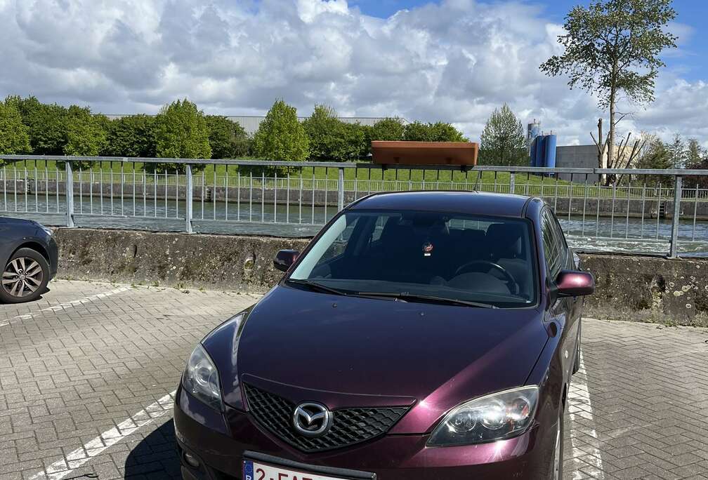 Mazda 1.6 Sport Active