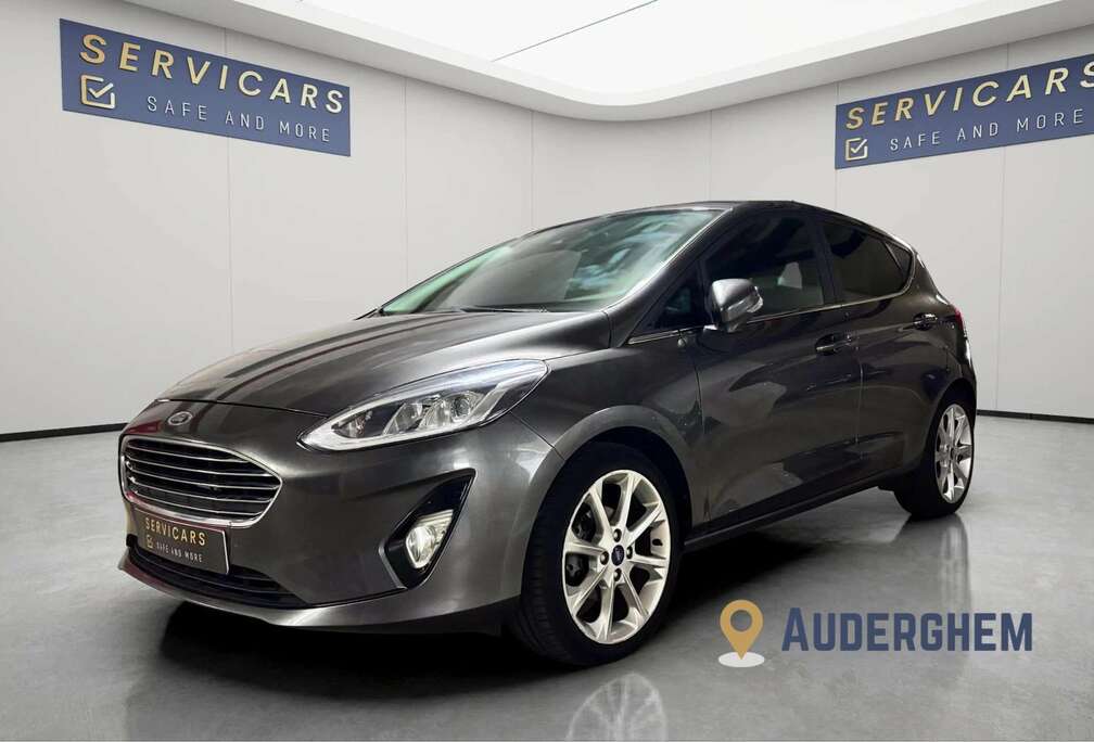 Ford 1.1i Titanium / CARPLAY / RADAR / GARANTIE 12 MOIS