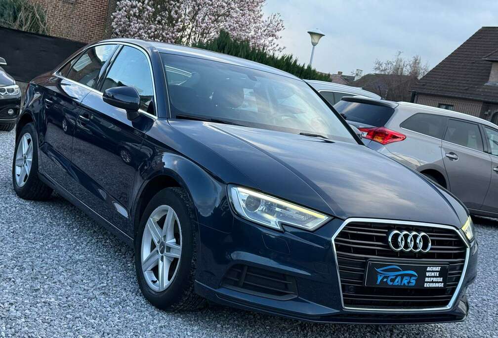 Audi 1.6TDI BERLINE //FACE LIFT//…