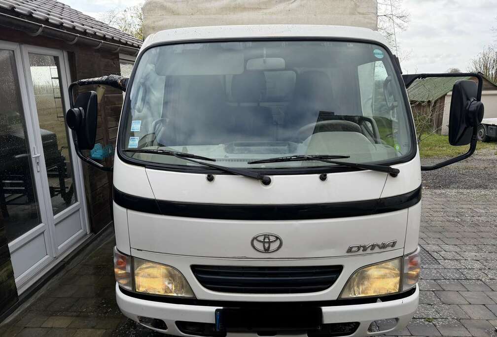 Toyota 3.0 Turbo D-4D Single Cab. VEHICULE BELGE.