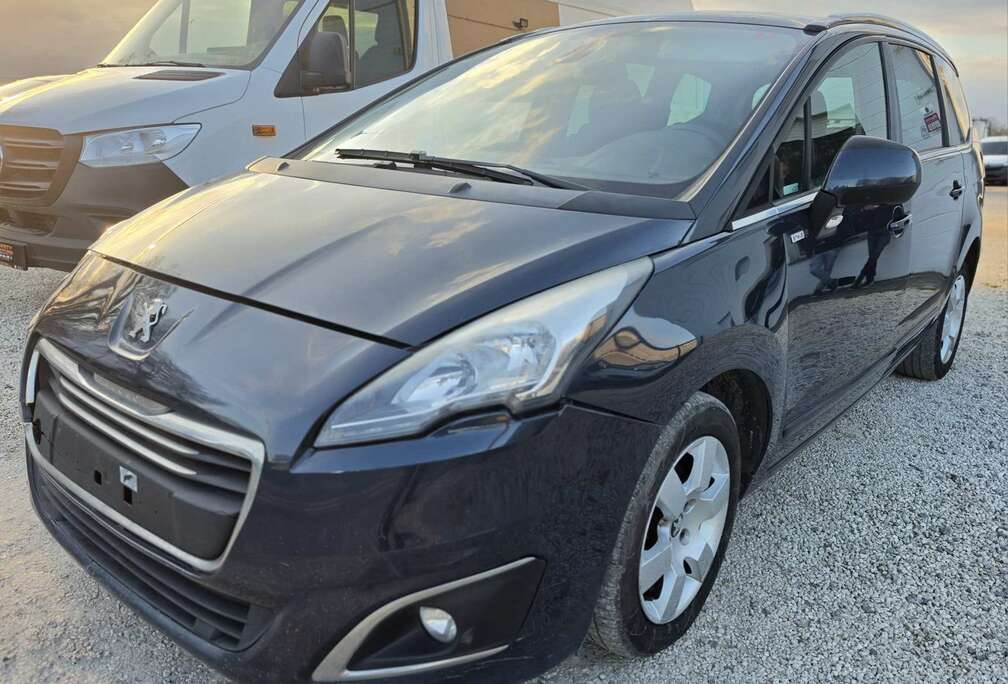 Peugeot 5008 1.6 HDi Style 7 places marchand export