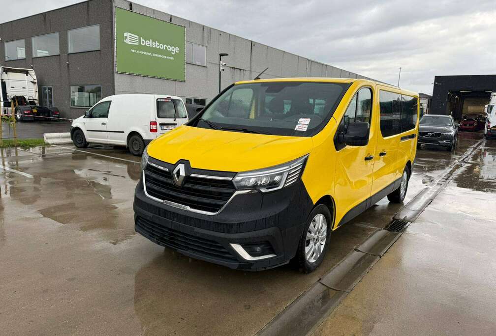 Renault (Stock ID 29084)