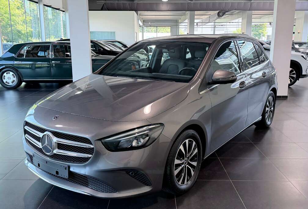 Mercedes-Benz Progressive Achteruitrij Camera, Pdc, Trekhaak
