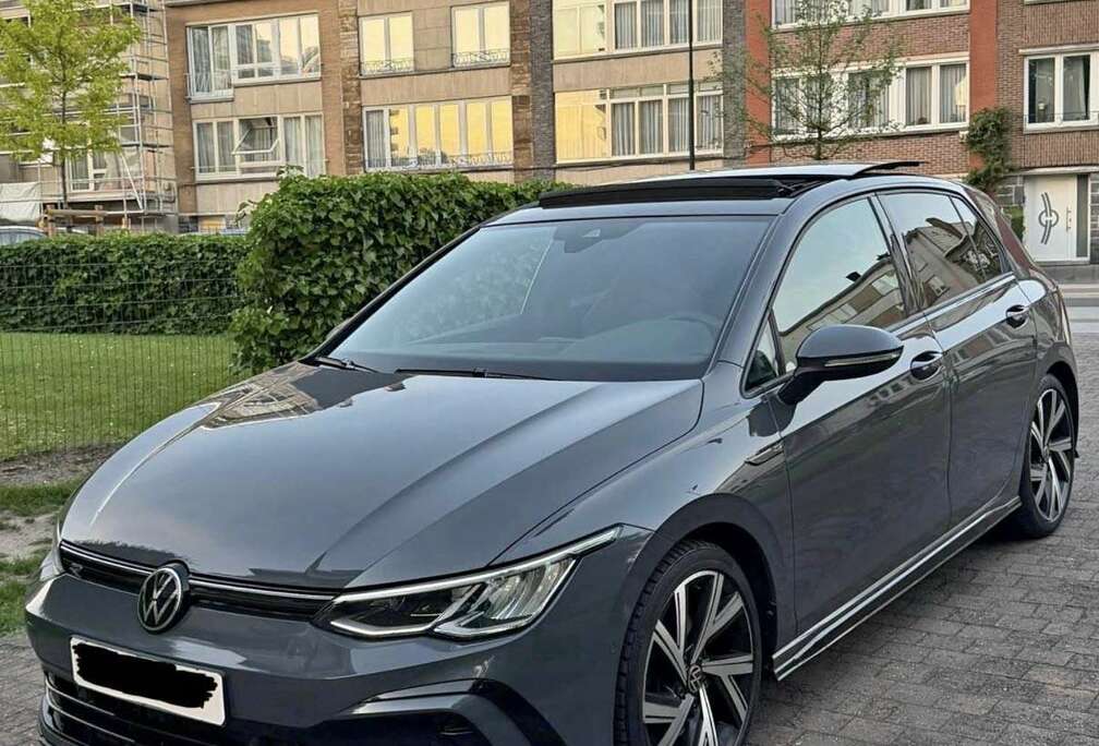 Volkswagen Golf 8 R-Line 1.5 Essence Full Options prête à imm