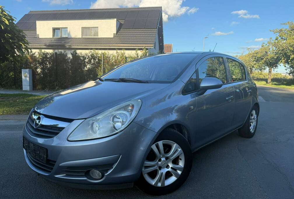 Opel Corsa 1.4i 16v/BENZINE/AIRCO/5DEURS/TOPSTAAT