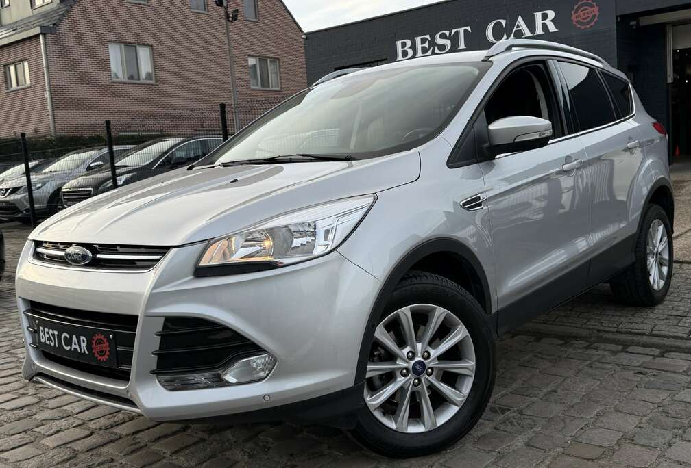 Ford 1.5i Titanium * 40.000KM